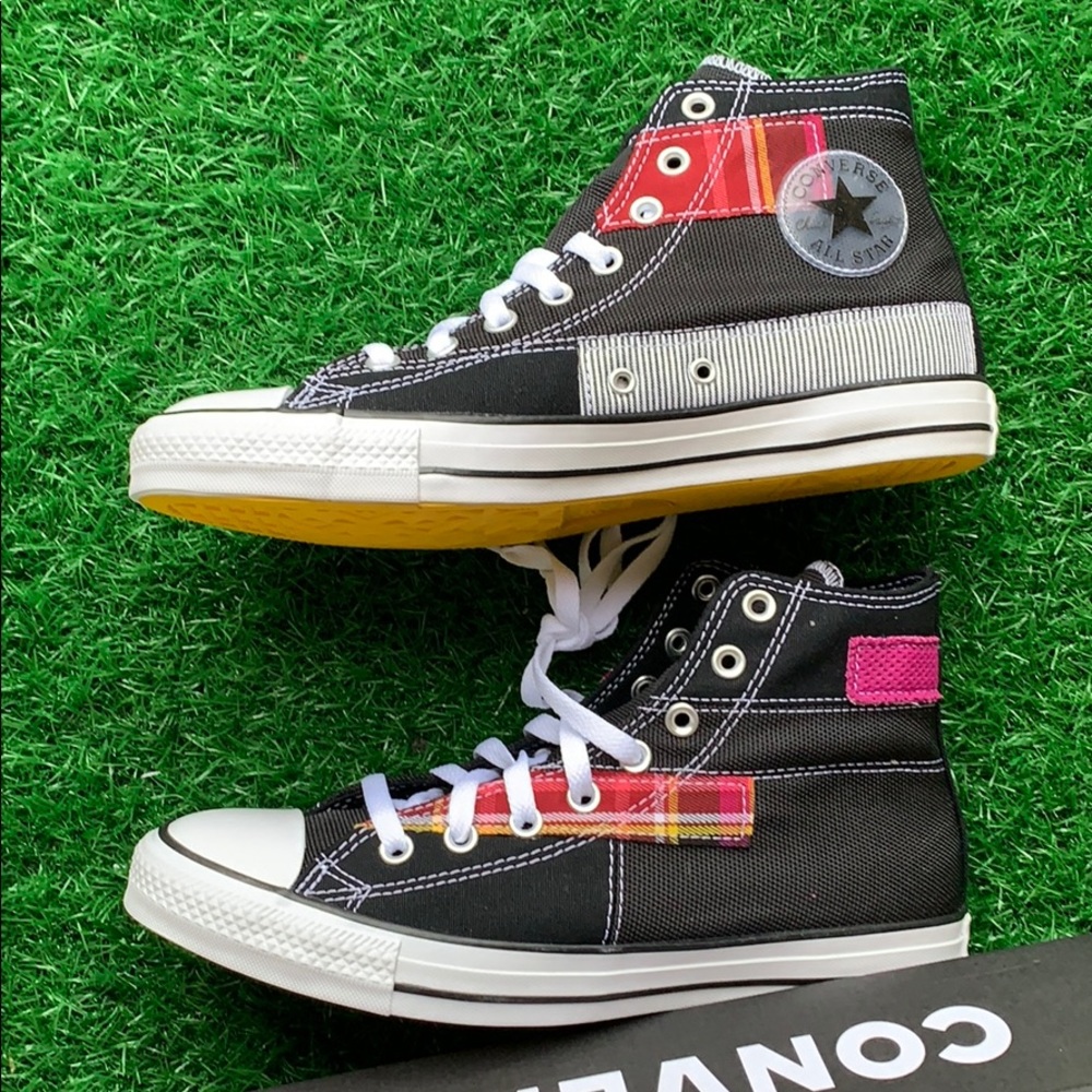 CONVERSE CTAS HI BLACK/WHITE/CACTUS MEN’S - Picture 12 of 16